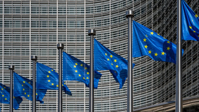 Új adók bevezetésére készülnek Brüsszelben: az EU-pénzekre is ráteszik a kezüket